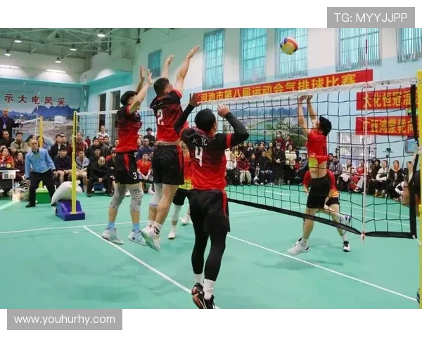 杭州排球队在联合会杯中的默契配合展现了团队精神与竞技实力 杭州排球队在联合会杯中的默契配合展现了团队精神与竞技实力